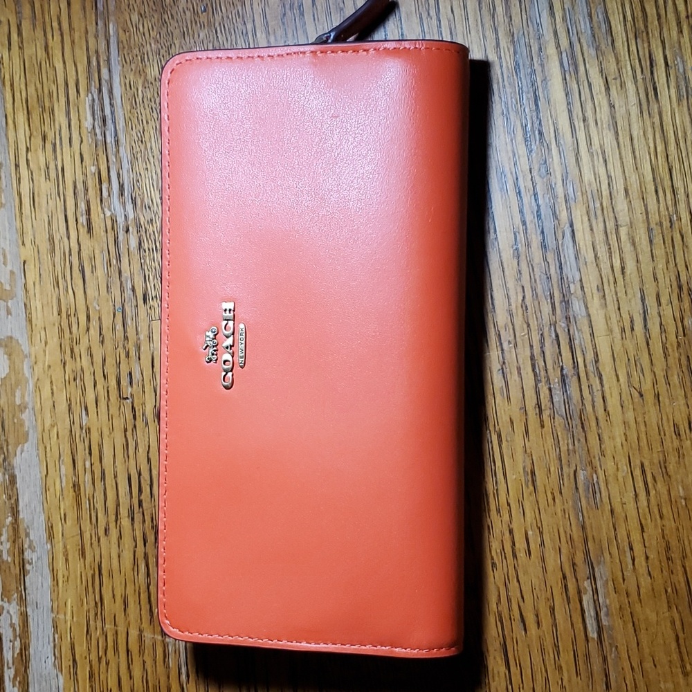 Smooth leather skinny wallet